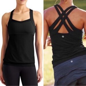 Athleta Miles Tank Top Mesh size small black criss cross back gym workout